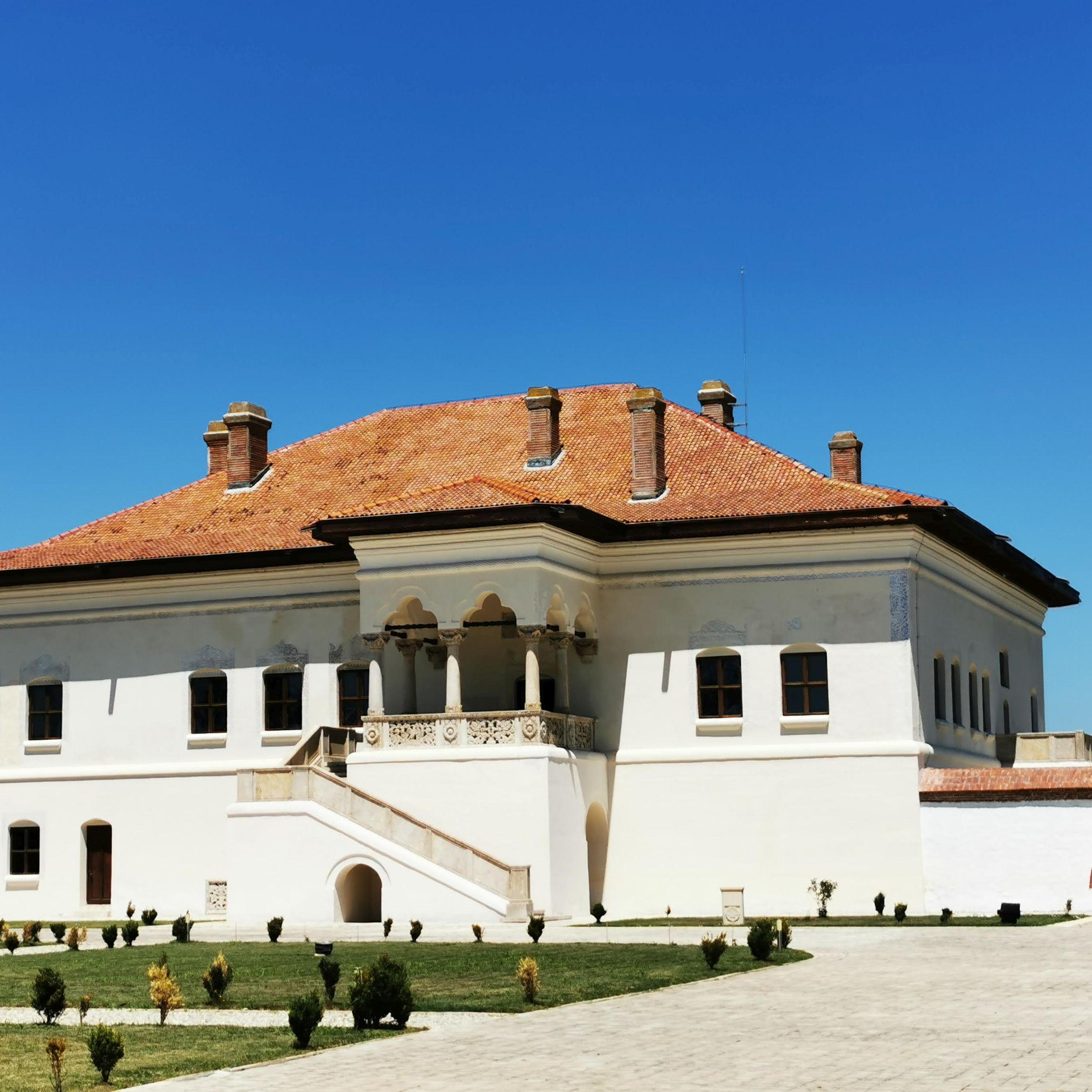 Palatul de la Potlogi - exterior