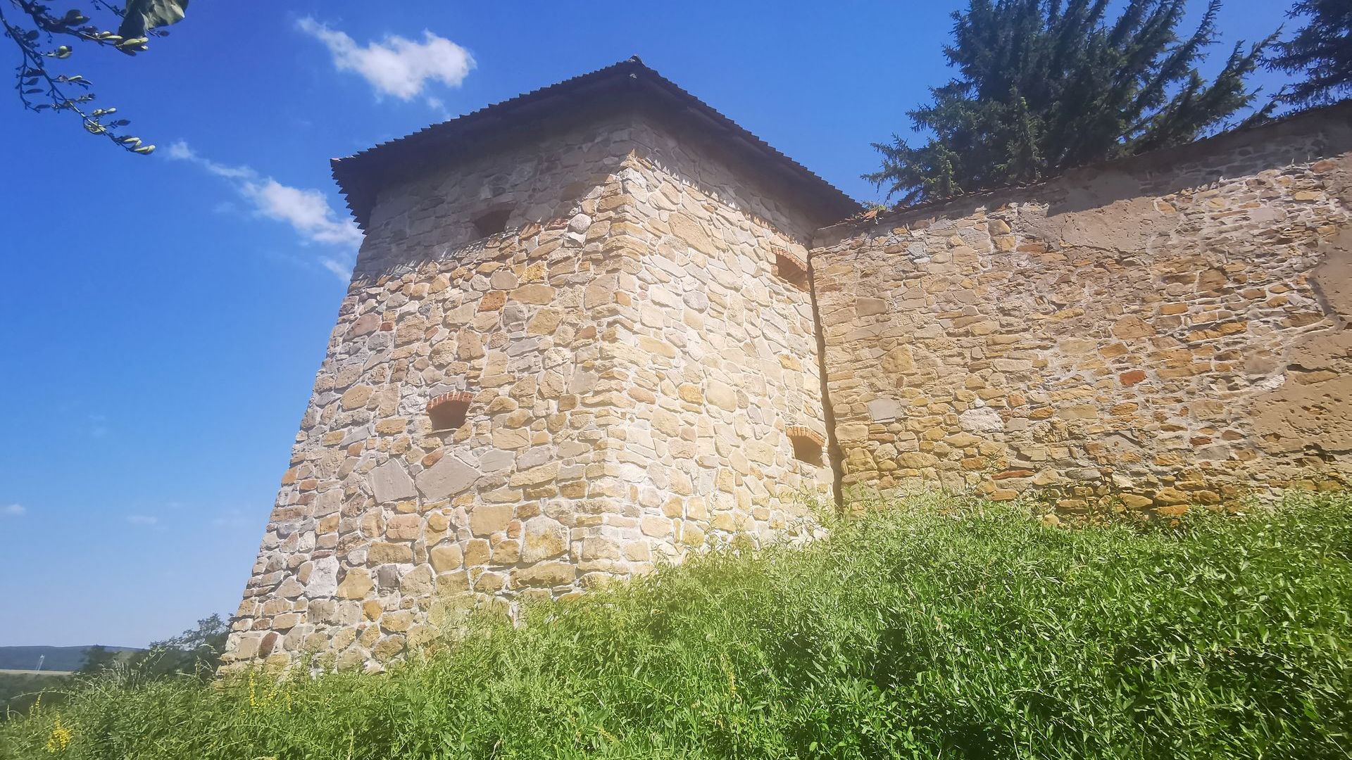 Biserica fortificată din Ilieni Biserica fortificată din Ilieni
