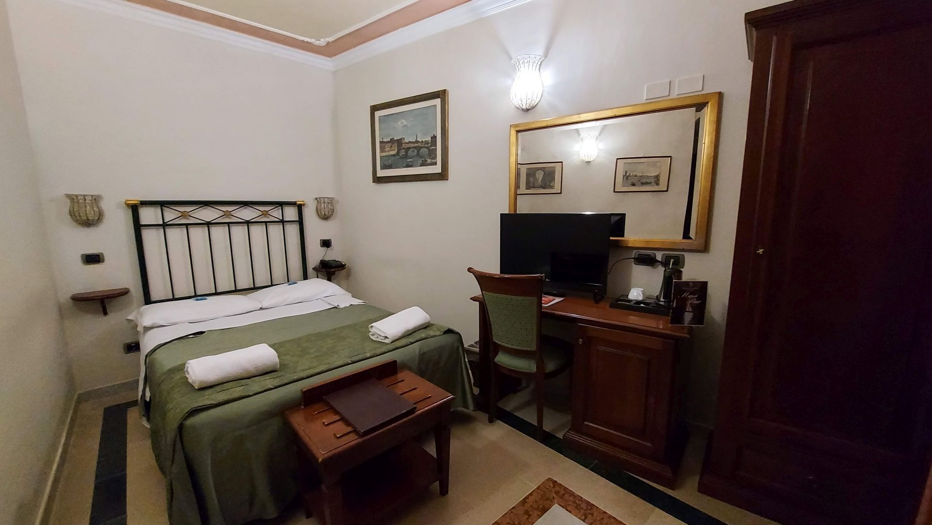 Hotel Domus Florentiae - cameră standard