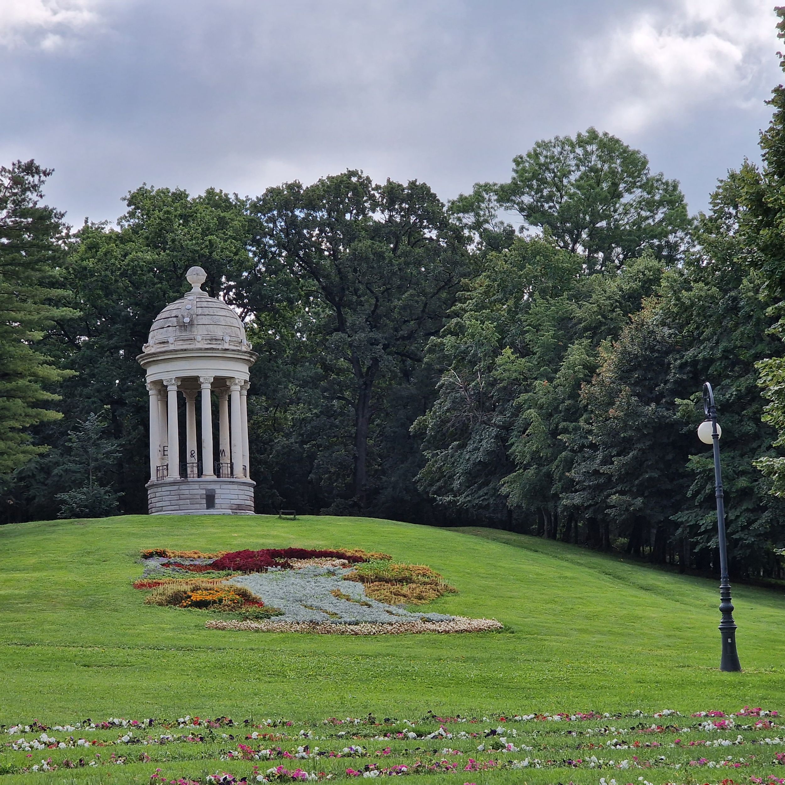 Parcul Romanescu - Glorieta