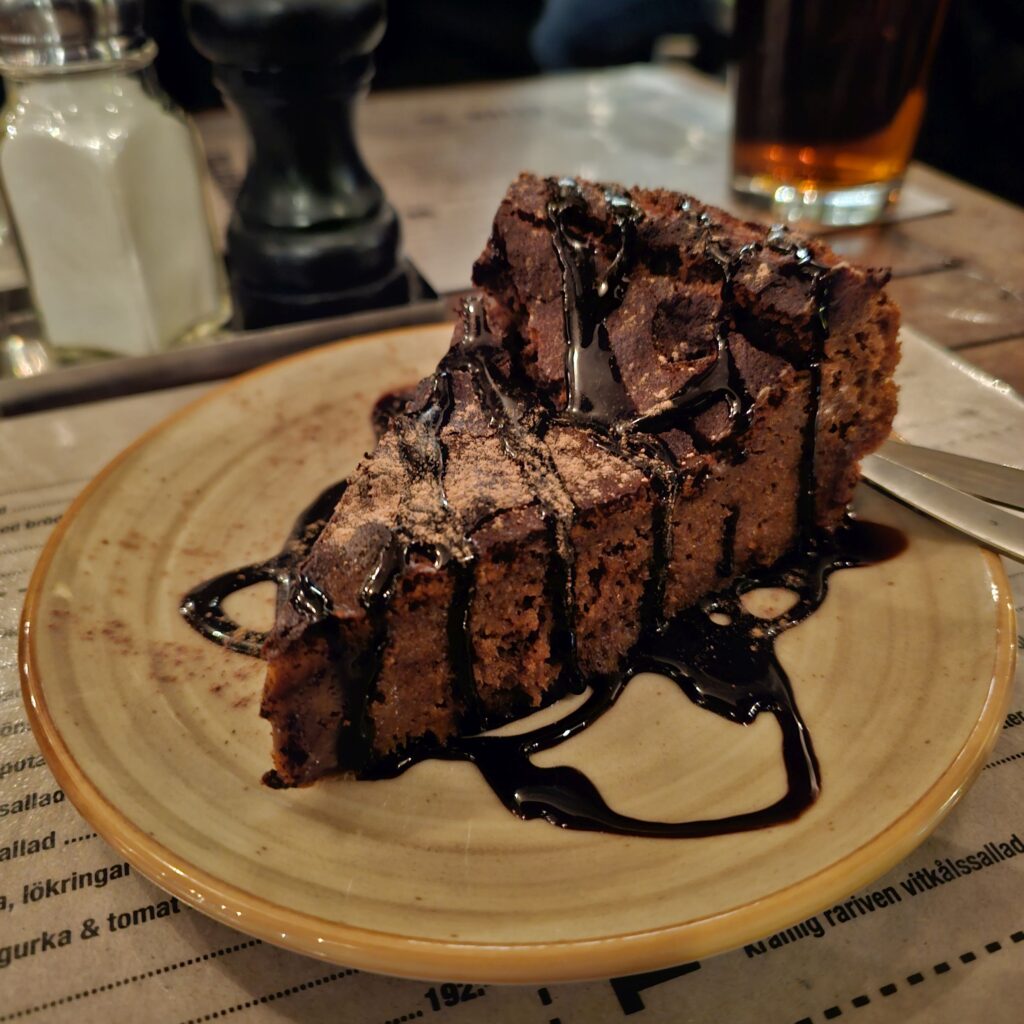 Mando Steakhouse - prăjitură de ciocolată