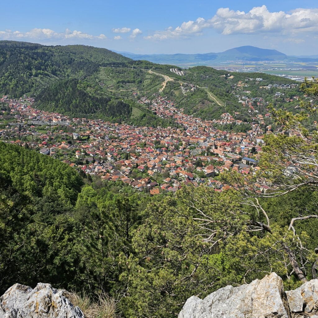 Brașovul văzut dinspre Șaua Tâmpei